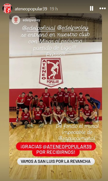 ENTRENO ESTUDIANTES EN LA CANCHA